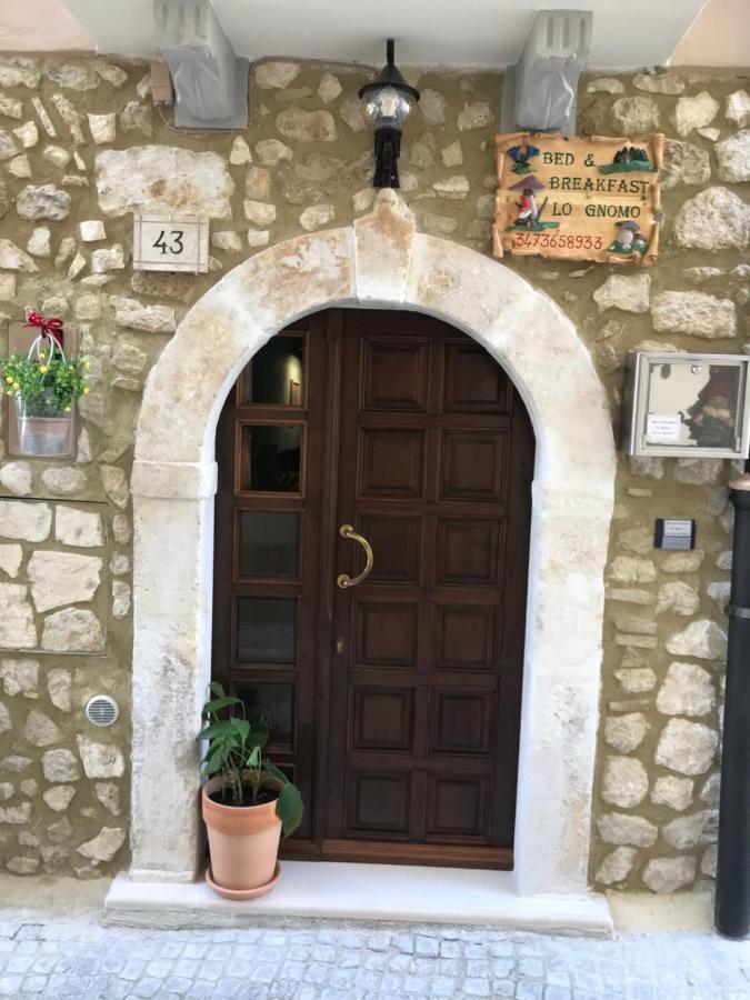 Lo Gnomo Bed & Breakfast Sulmona Exterior photo